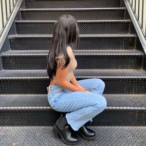 Meet your Posher, Shaniasimz